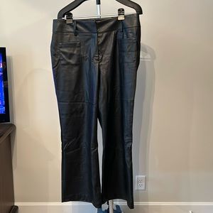 New York & Co Faux leather pants